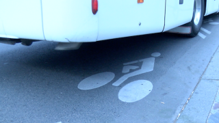 Vélo dans Paris: "La maire de Paris devrait travailler avec Valérie Pécresse"